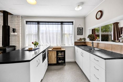 Photo of property in 88 Cordelia Street, Stratford, 4332