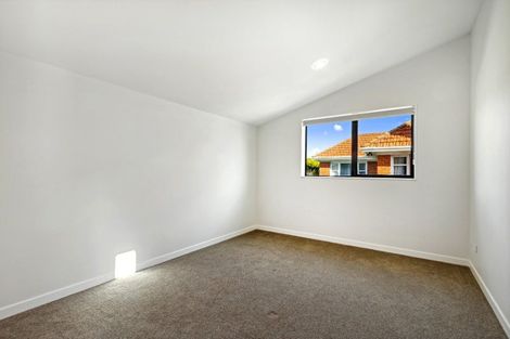 Photo of property in 5 Matau Way, Hauraki, 0622