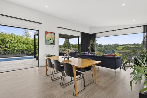 Photo of property in 115 Kaipara Portage Road, Riverhead, 0820