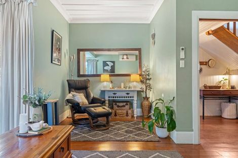 Photo of property in 436 Aberdeen Road, Gisborne, 4010