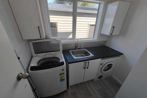 Photo of property in 13 Pitcairn Crescent, Bryndwr, Christchurch, 8053