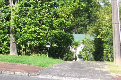 Photo of property in 10 Routley Drive, Glen Eden, Auckland, 0602