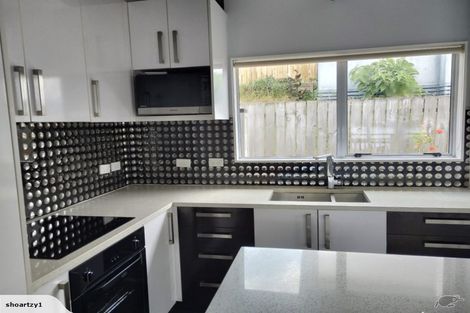 Photo of property in 57c Kamara Road, Glen Eden, Auckland, 0602