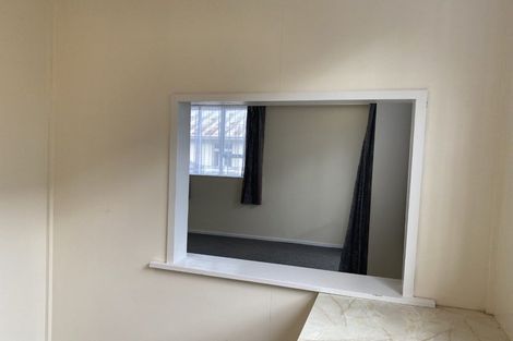 Photo of property in 5 Hawker Street, Mount Victoria, Wellington, 6011