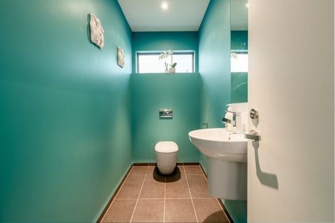 Photo of property in 6 Yelverton Place, Huntsbury, Christchurch, 8022