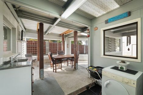 Photo of property in 5 West Crescent, Te Puru, Thames, 3575
