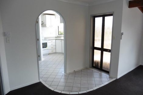 Photo of property in 37 Kirrie Avenue, Te Atatu South, Auckland, 0610