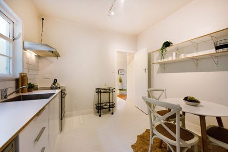 Photo of property in 28u8 Clifton Terrace, Kelburn, Wellington, 6012