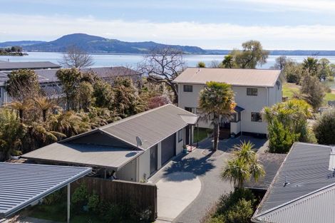 Photo of property in 10a Cooper Avenue, Holdens Bay, Rotorua, 3010
