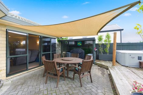 Photo of property in 35 Ocean Crest, Papamoa Beach, Papamoa, 3118
