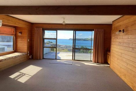 Photo of property in 21 Melandra Road, Stanmore Bay, Whangaparaoa, 0932