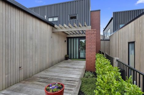 Photo of property in 27u2 Joffre Street, Frankton, Hamilton, 3204