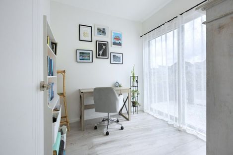 Photo of property in 12 Berba Lane, Westgate, Auckland, 0814