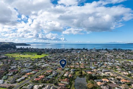Photo of property in 3b Mcgowan Place, Orewa, 0931