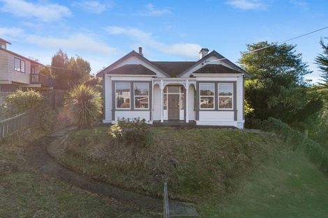 Photo of property in 39 Argyle Street, Mornington, Dunedin, 9011