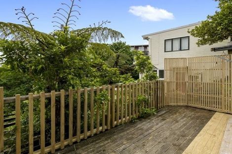 Photo of property in 1/8 Mataroa Avenue, Northland, Wellington, 6012