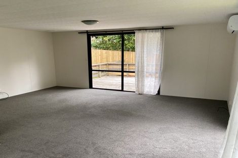 Photo of property in 23 Midgley Road, West Harbour, Auckland, 0618