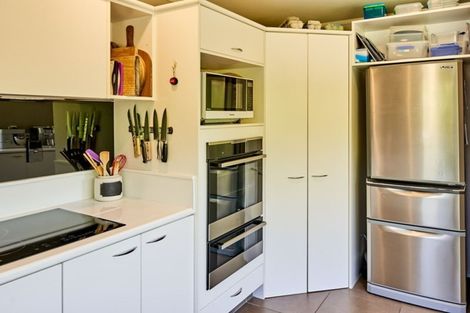 Photo of property in 50 Molyneux Close, Whitby, Porirua, 5024