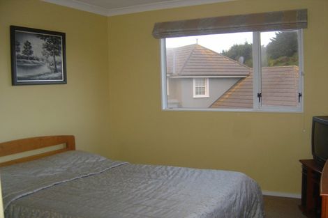 Photo of property in 9 The Topdeck, Whitby, Porirua, 5024