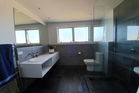 Photo of property in 1 Jayne Place, Torbay, Auckland, 0630