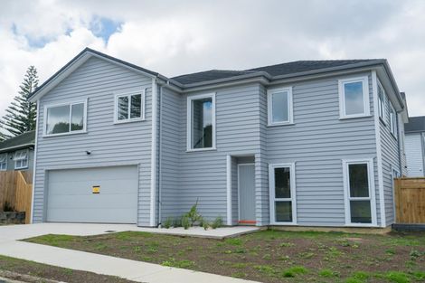 Photo of property in 10 Okareka Place, Pakuranga Heights, Auckland, 2010