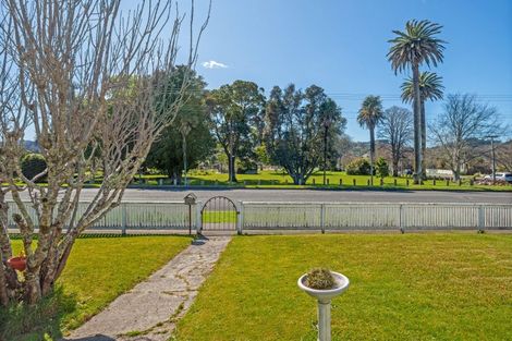 Photo of property in 384 Aberdeen Road, Gisborne, 4010