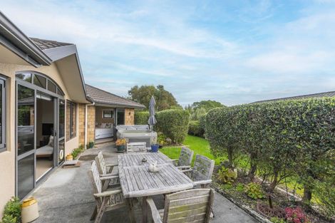 Photo of property in 8 Pateke Way, Paraparaumu Beach, Paraparaumu, 5032