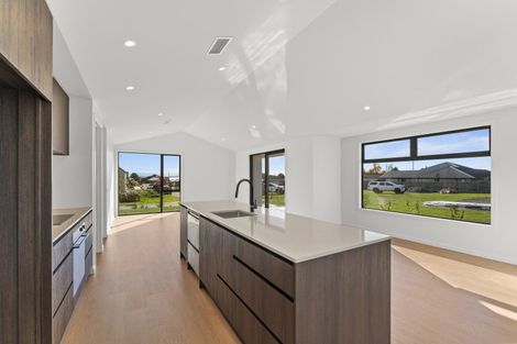 Photo of property in 21 Greenway Crescent, Hope, Richmond, 7020