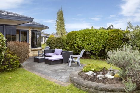 Photo of property in 32 Balmoral Drive, Hilltop, Taupo, 3330