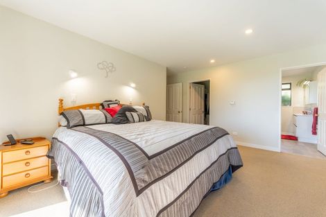 Photo of property in 108 Spur Road, Hadlow, Timaru, 7975