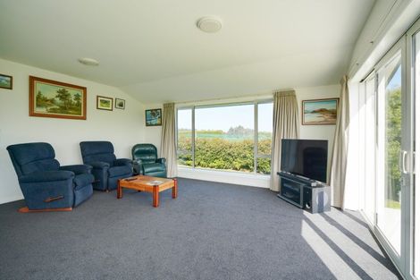 Photo of property in 37 Paremoremo Road, Lucas Heights, Auckland, 0632