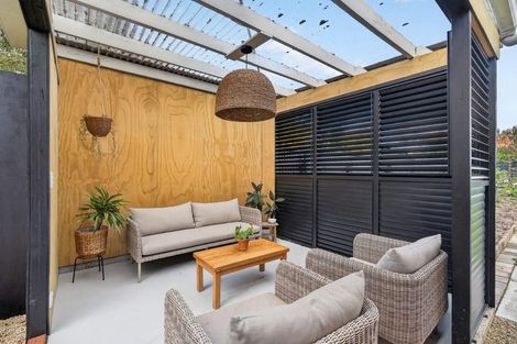 Photo of property in 86 New York Street, Martinborough, 5711