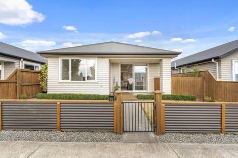 Photo of property in 15 Hodgkinson Road, Pegasus, 7612