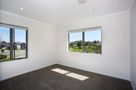 Photo of property in 94 Te Napi Drive, Takanini, 2112