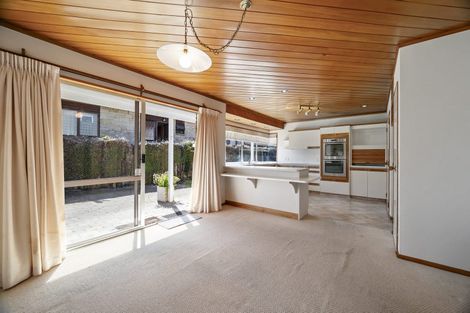 Photo of property in 14 Walford Drive, Lynmore, Rotorua, 3010