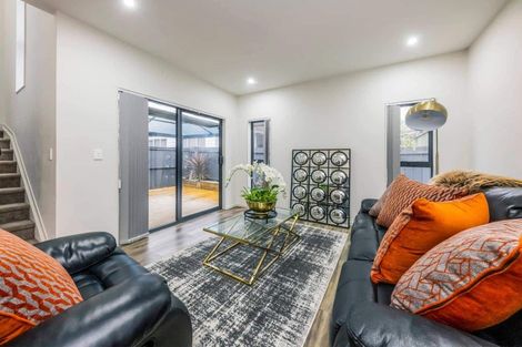 Photo of property in 11d Kent Road, Manurewa, Auckland, 2102