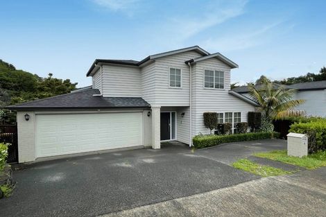 Photo of property in 9 Lucca Crescent, Flat Bush, Auckland, 2019