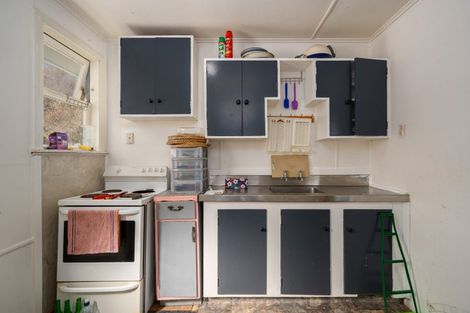 Photo of property in 155 Castor Crescent, Cannons Creek, Porirua, 5024