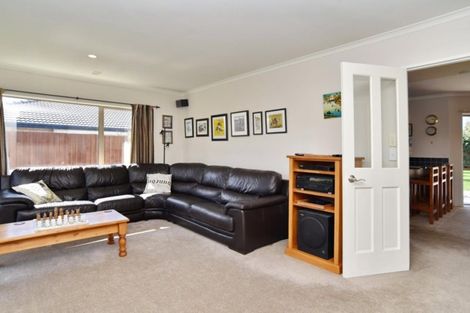 Photo of property in 8 James Drive, Woodend, 7610
