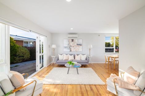 Photo of property in 40 Inwoods Road, Parklands, Christchurch, 8083