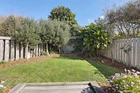 Photo of property in 55 Palm Avenue, Lyall Bay, Wellington, 6022