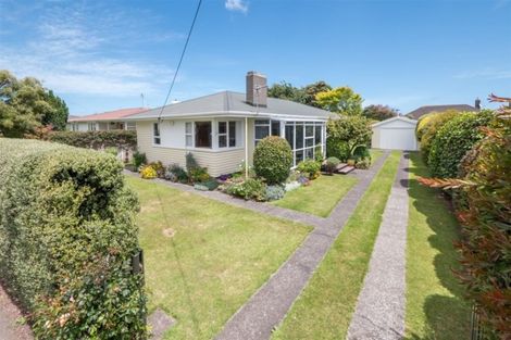 Photo of property in 39 Reid Avenue, Hawera, 4610