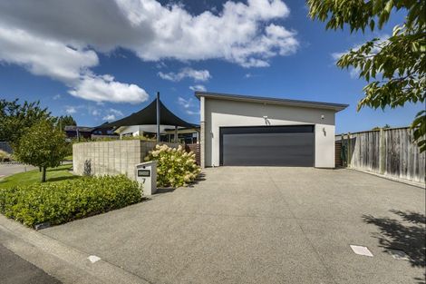 Photo of property in 7 Raven Grove, Havelock North, 4130
