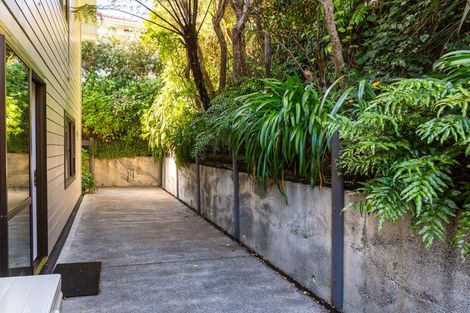 Photo of property in 8 Rydal Place, Southgate, Wellington, 6023