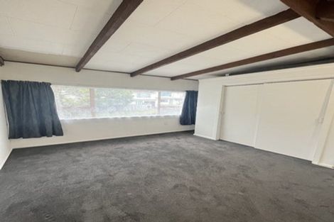Photo of property in 2 Mervyn Place, Plimmerton, Porirua, 5026
