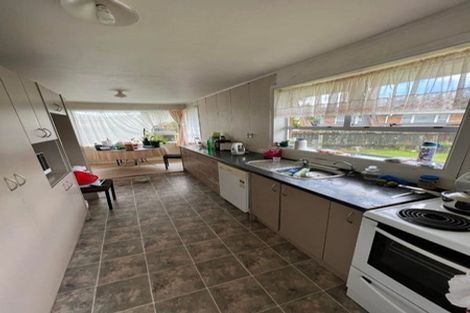 Photo of property in 16 Sundown Crescent, Melville, Hamilton, 3206