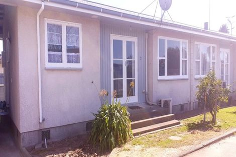 Photo of property in 2/14 Cornwall Road, Taradale, Napier, 4112