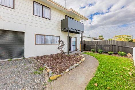 Photo of property in 1/1316 Jubilee Street, Mayfair, Hastings, 4122