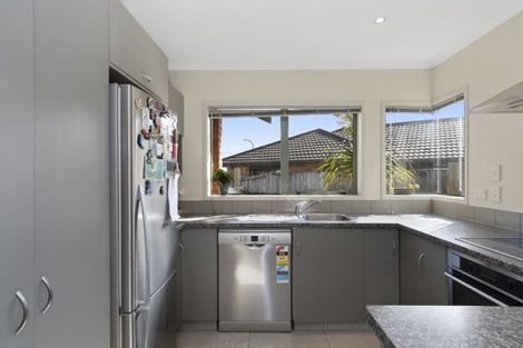 Photo of property in 8 Mynah Place, Welcome Bay, Tauranga, 3112