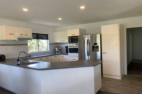 Photo of property in 2/432 Hibiscus Coast Highway, Orewa, 0931